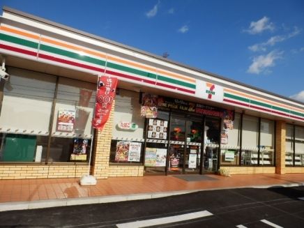 コンビニ　セブンイレブン名古屋又八山店（コンビニ）まで800m