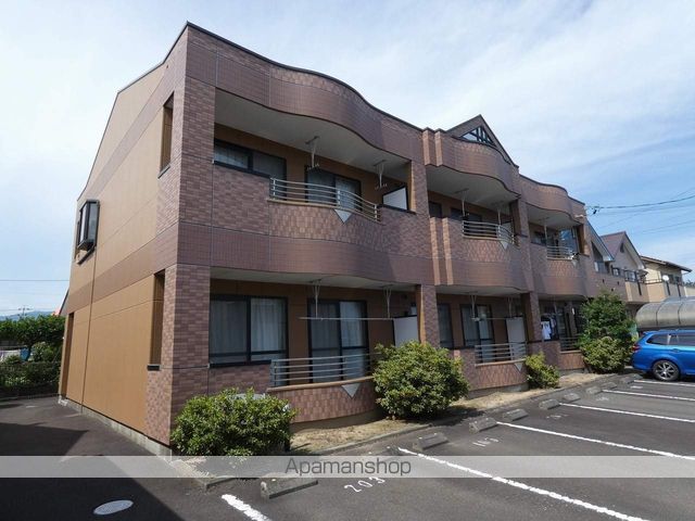 ＪＲ東海道本線 焼津駅 バス乗車時間：20分 最寄りバス停で下車 徒歩10分 築23年