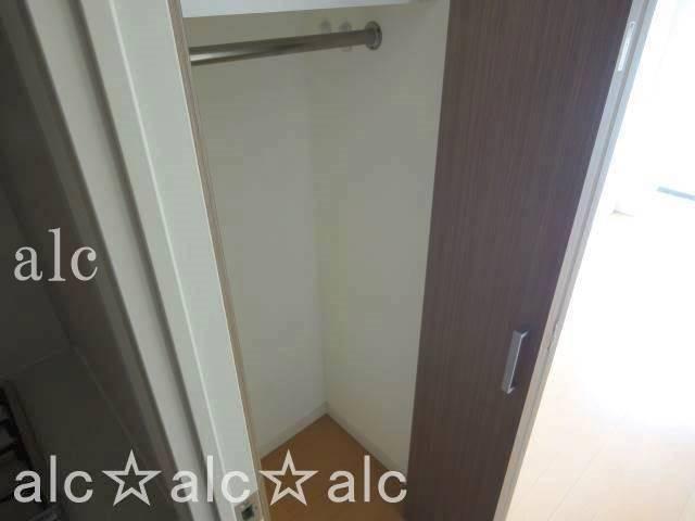 収納　クローゼット