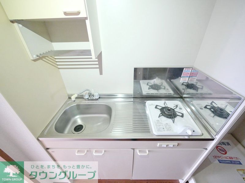 キッチン　★お部屋探しは株式会社タウンハウジング東京まで★