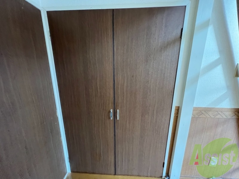 収納　クローゼット。荷物がたくさんあっても問題ないですね。