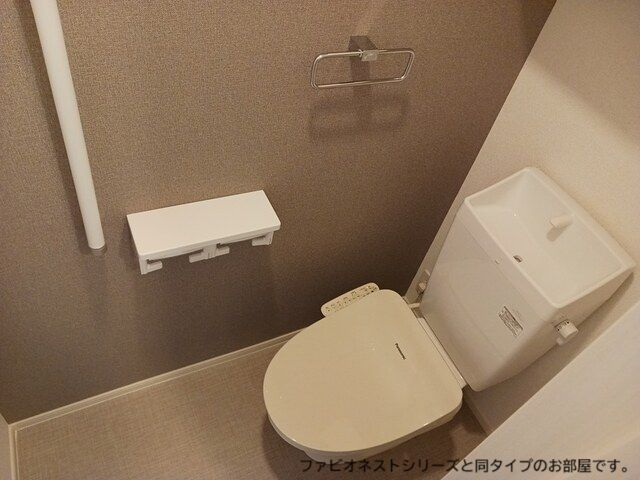 ノヴァ エバー ファーム IIのトイレ写真