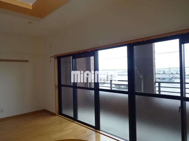 その他設備　陽がたくさん入りそうです。