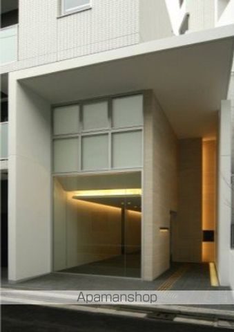 京王線 笹塚駅 徒歩6分 15階建 築16年の外観写真