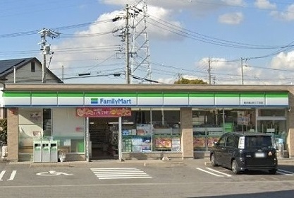 コンビニ　ファミリーマート本郷店（コンビニ）まで500m