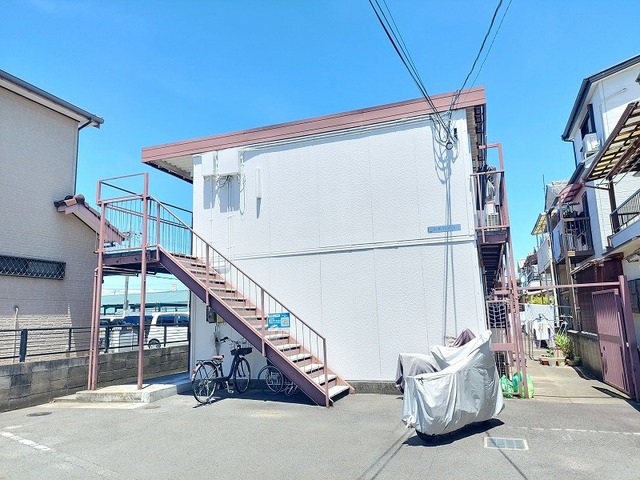 近鉄南大阪線 高田市駅 徒歩14分 築44年