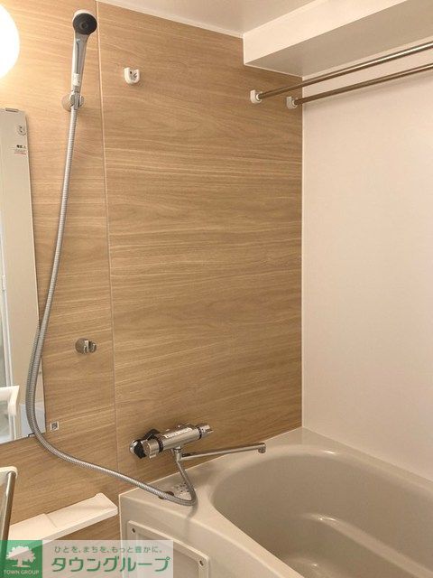 バス・シャワールーム　※写真は同タイプ住戸です。