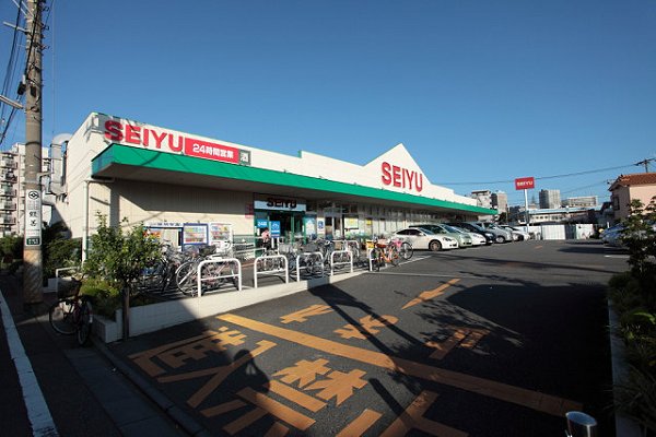 スーパー　西友（スーパー）まで140m