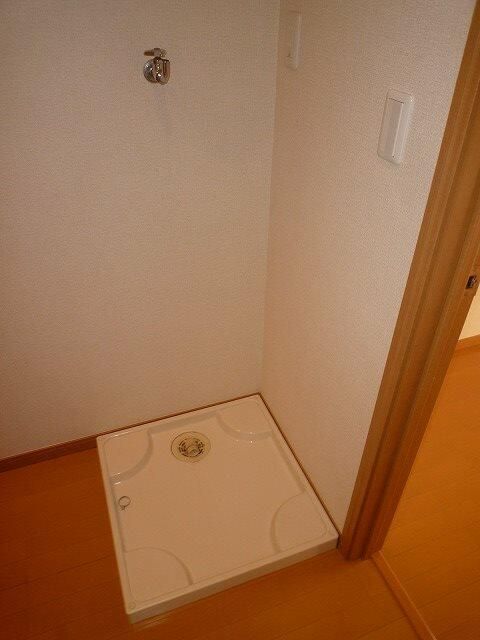 その他　同一仕様