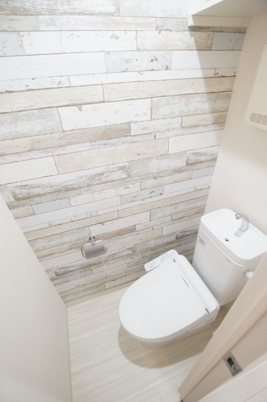 阪急神戸線 園田駅 徒歩7分 3階建 築6年のトイレ写真