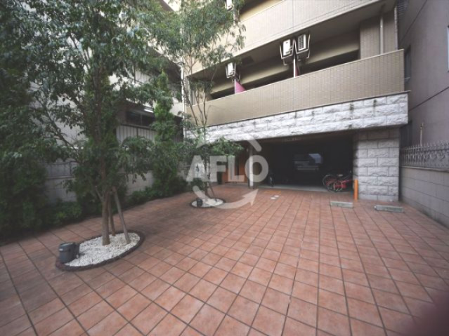 エントランス　CITY SPIRE心斎橋EAST　エントランス