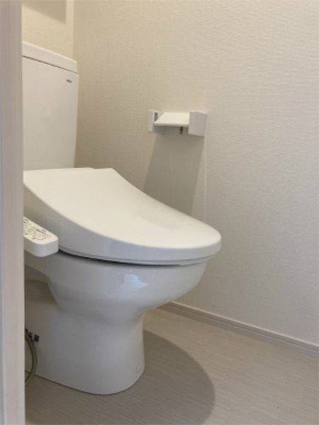 トイレ　温水洗浄便座付きのトイレ♪