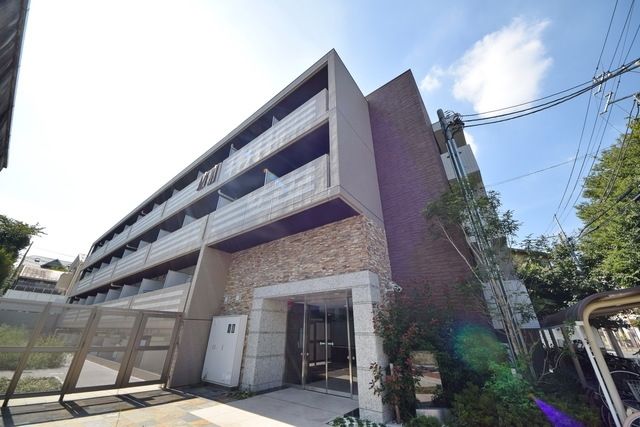 建物外観　タウンハウジング仙川店まで♪