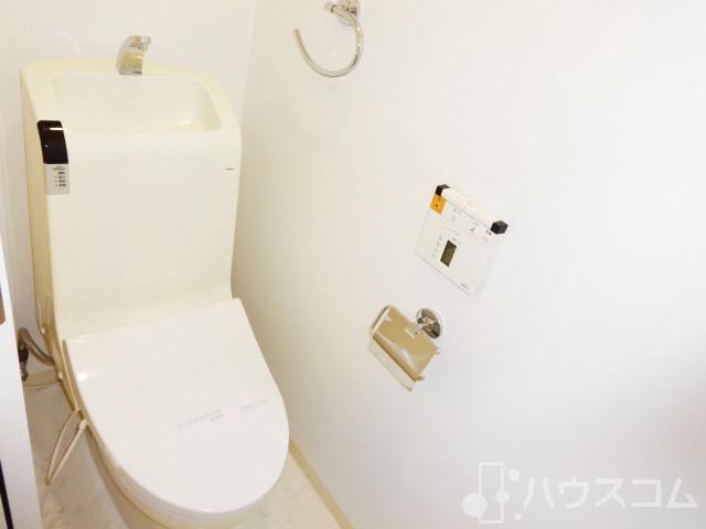 トイレ　温水洗浄便座付き☆ドシドシご利用下さい！