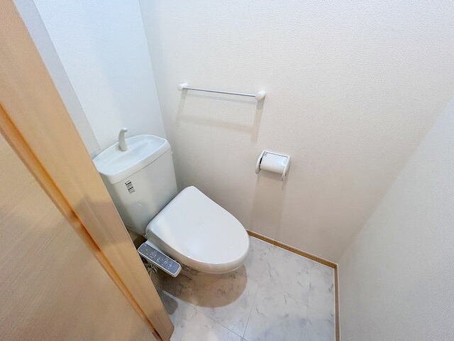 トイレ　シンプルで使いやすいトイレです
