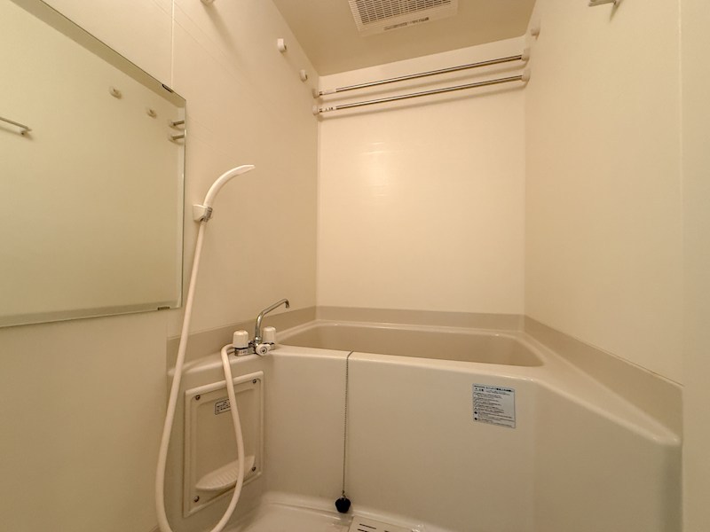 レジュールアッシュ神戸元町の風呂写真
