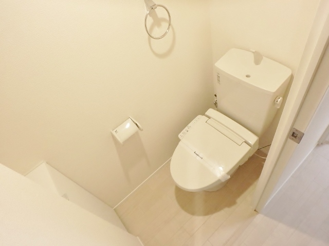 ミランダエビナ カームガーデンのトイレ写真