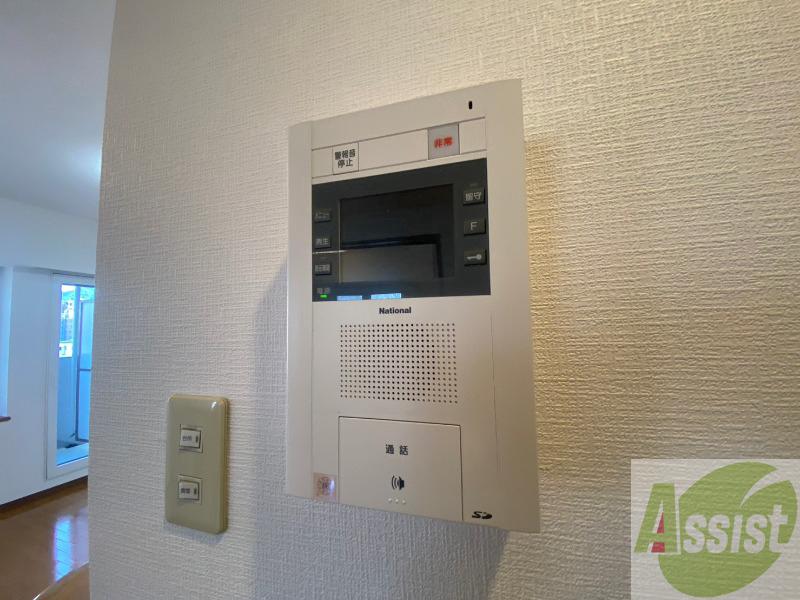 セキュリティ　インターホンで来客確認ができます。安心ですね。