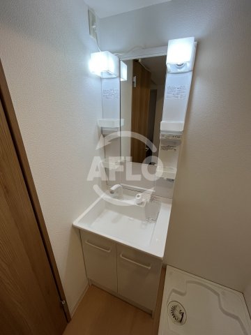 洗面設備　みおつくし杭全　独立洗面台