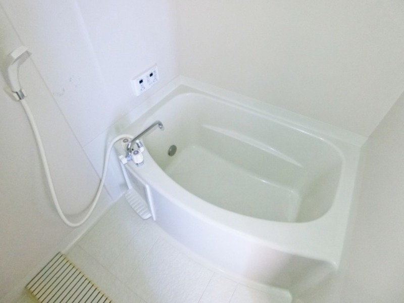 バス・シャワールーム　図面と現状に相違がある場合には現状を優先