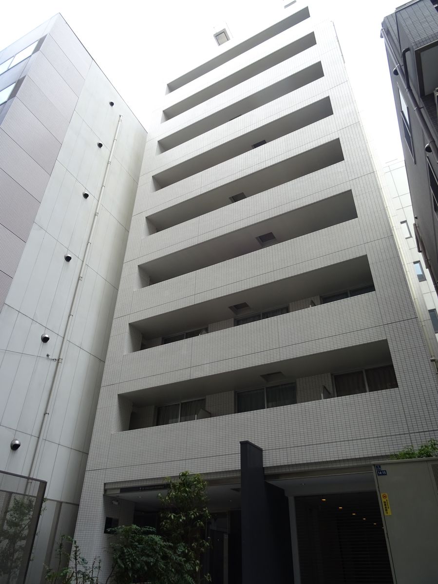 東京都港区芝３の賃貸マンションの外観