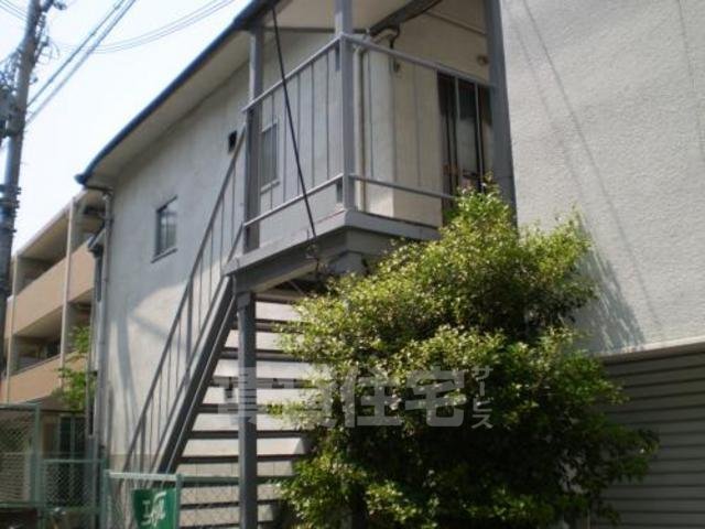 伊勢田文化の建物外観