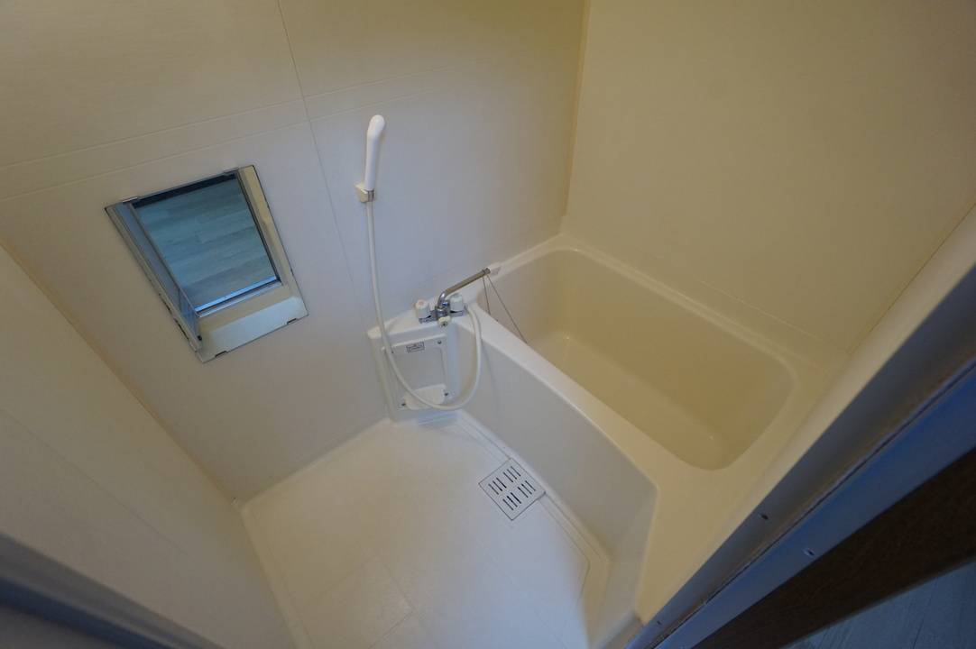 バス・シャワールーム　浴室