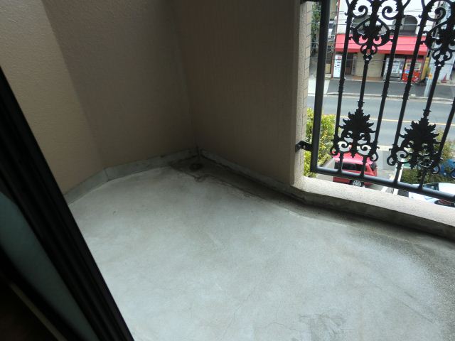 バルコニー　広々ベランダ！