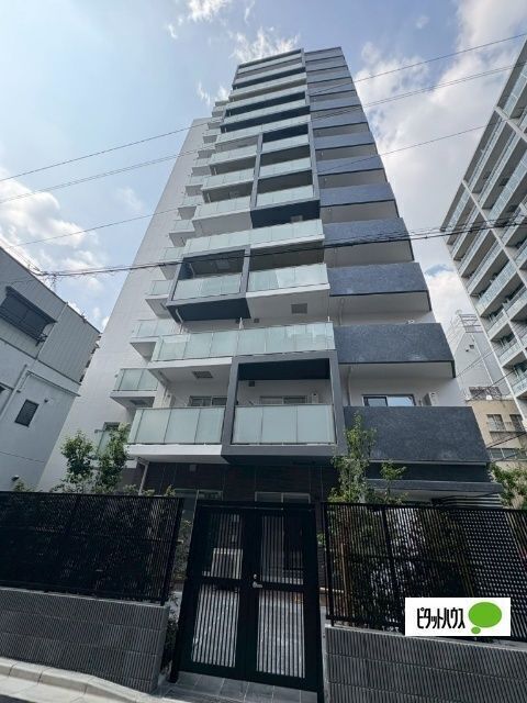 ルミーク文京湯島の建物外観