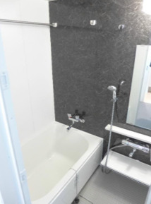 バス・シャワールーム　バス