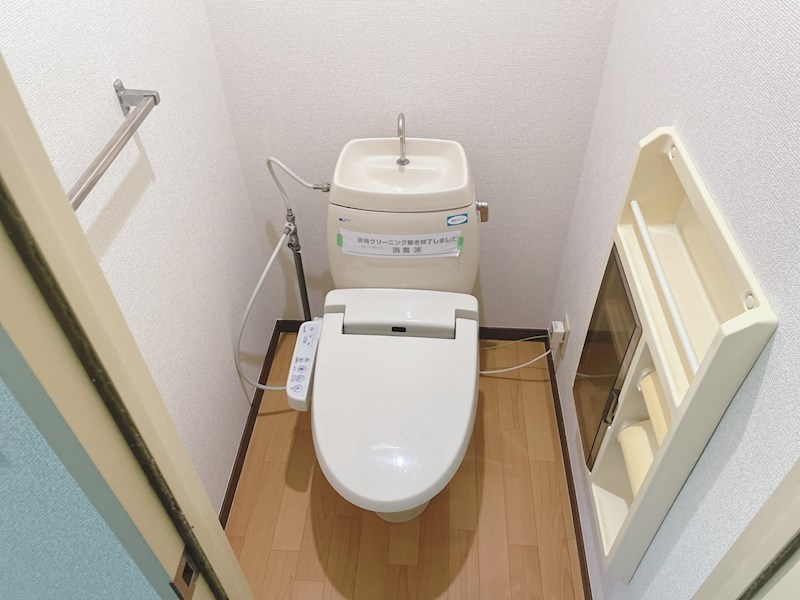 トイレ　トイレ