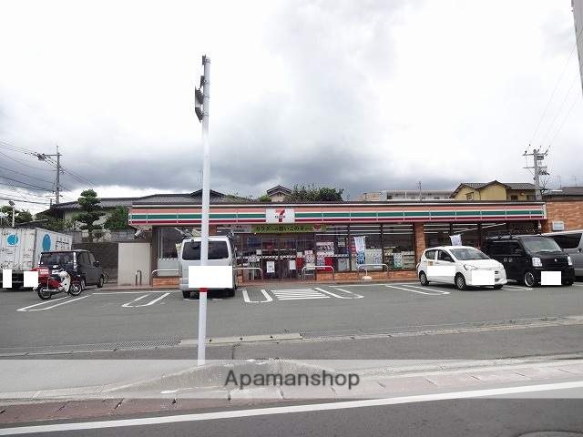 コンビニ　セブンイレブン熊本合志店（コンビニ）まで15m