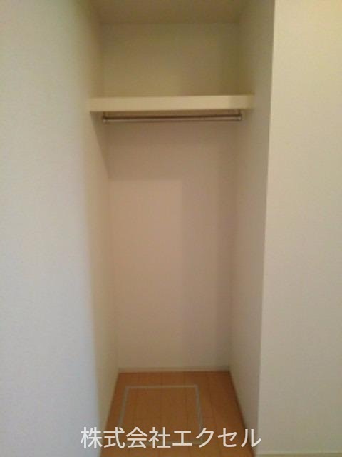 収納　収納付きです。