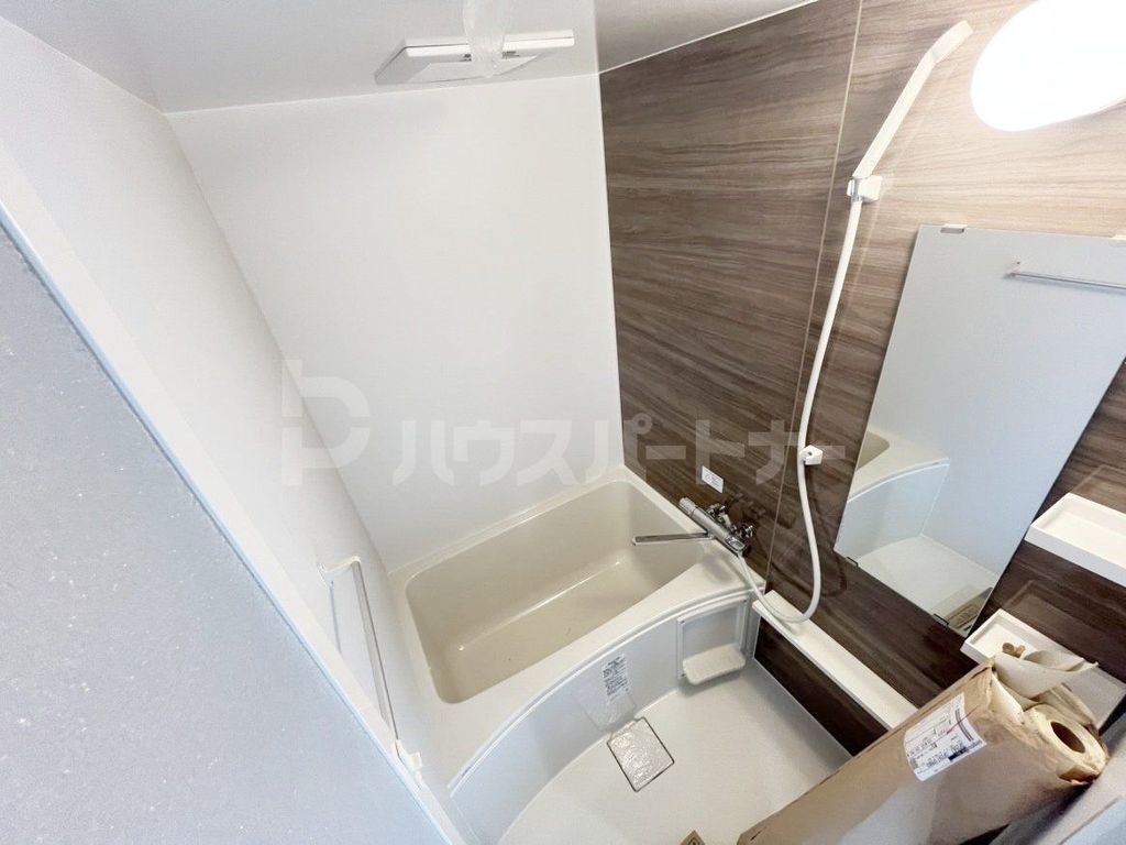 バス・シャワールーム　バス