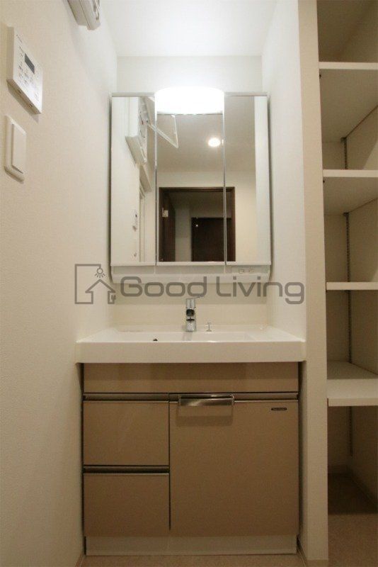 洗面設備　身だしなみもバッチリ