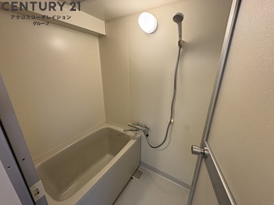 バス・シャワールーム　追い炊き機能付きバスでおすすめ！