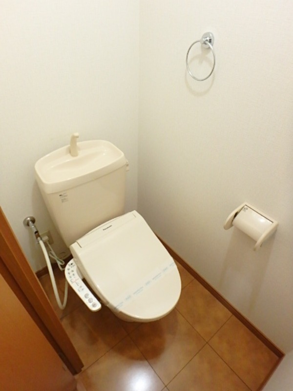 トイレ　図面と現状に相違がある場合には現状を優先