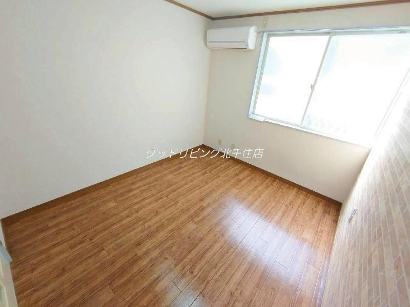 居室・リビング　2025/11/03　104号室