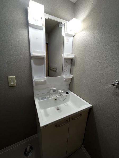 洗面設備　独立洗面台