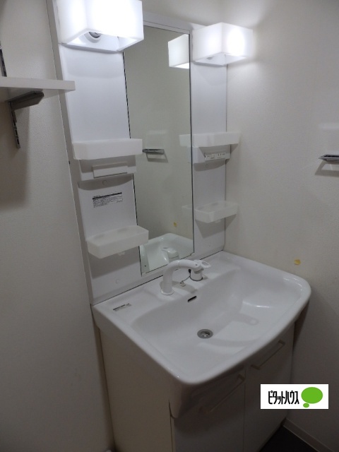 洗面設備　独立洗面台