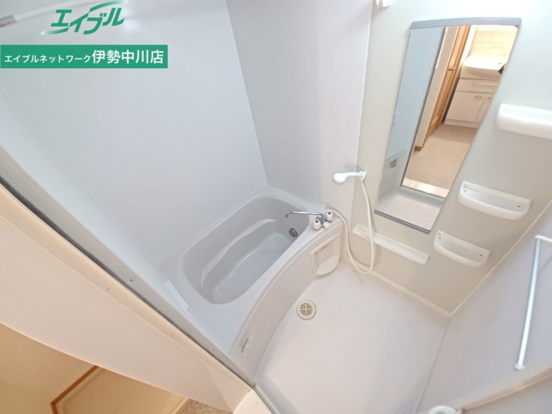 バス・シャワールーム　同型参考写真