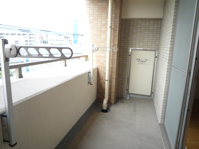 バルコニー　バルコニー