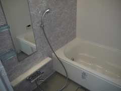 バス・シャワールーム　ペリドット長居公園　浴室