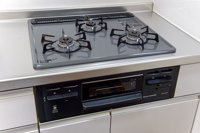 キッチン　◎3口グリル付システムキッチン