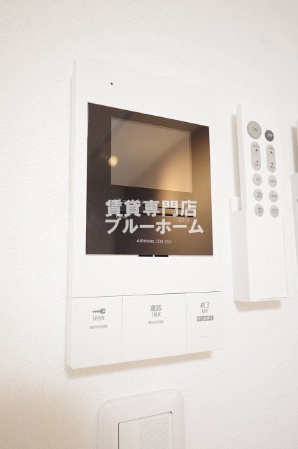 セキュリティ　モニター付きのインターホンです！