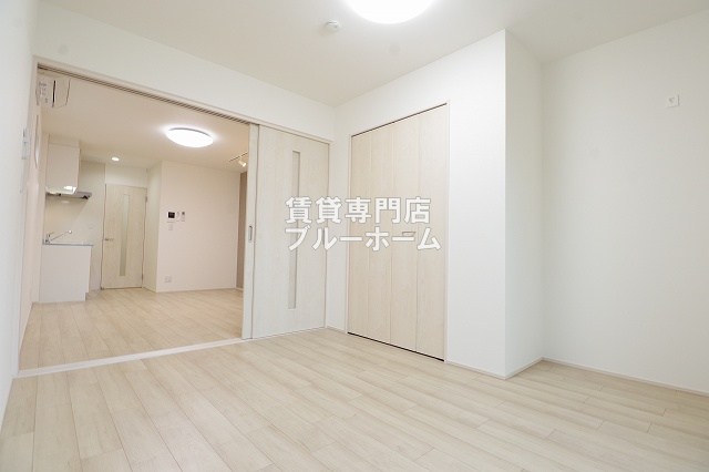 その他部屋・スペース　6.1帖の広い洋室です！