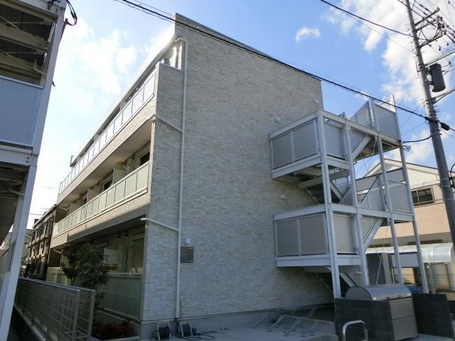 建物外観　セコム導入築浅物件