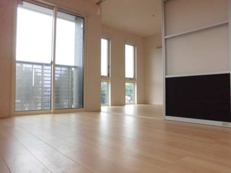 居室・リビング　図面と現状に相違がある場合には現状を優先