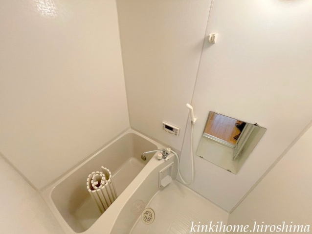 バス・シャワールーム　※別号室の写真です。