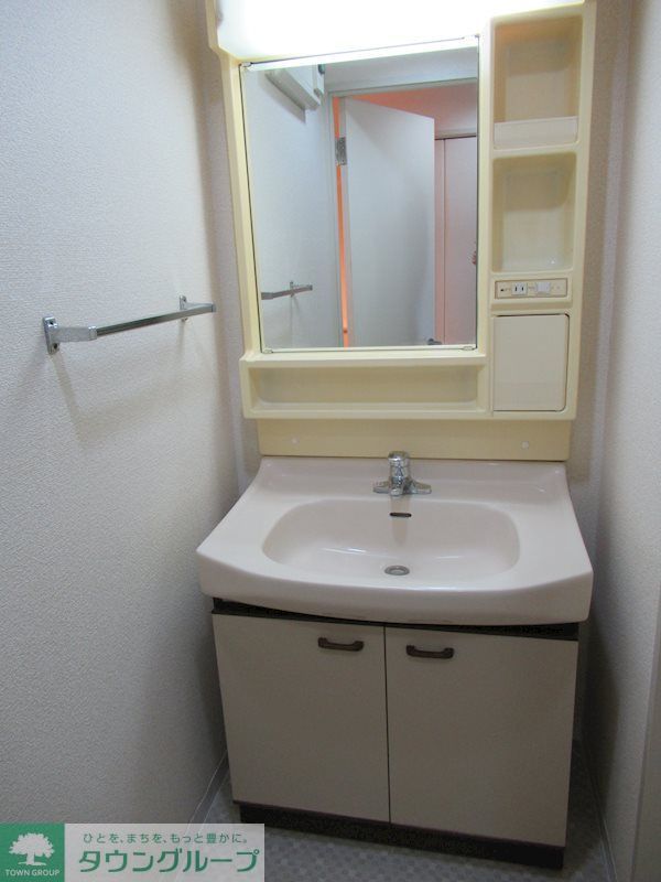 洗面設備　※参考写真